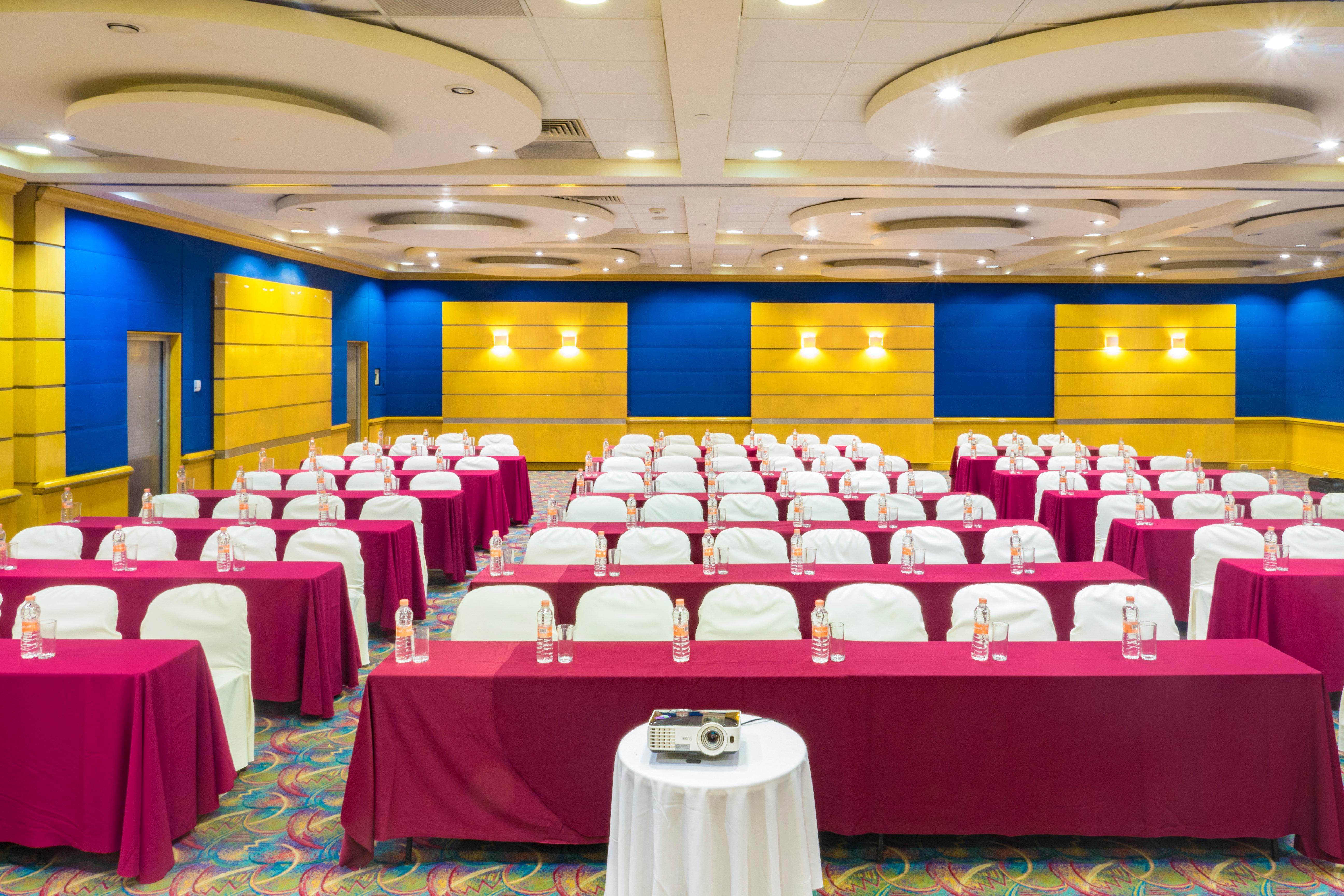 Holiday Inn Monterrey-Parque Fundidora By Ihg Экстерьер фото The ballroom