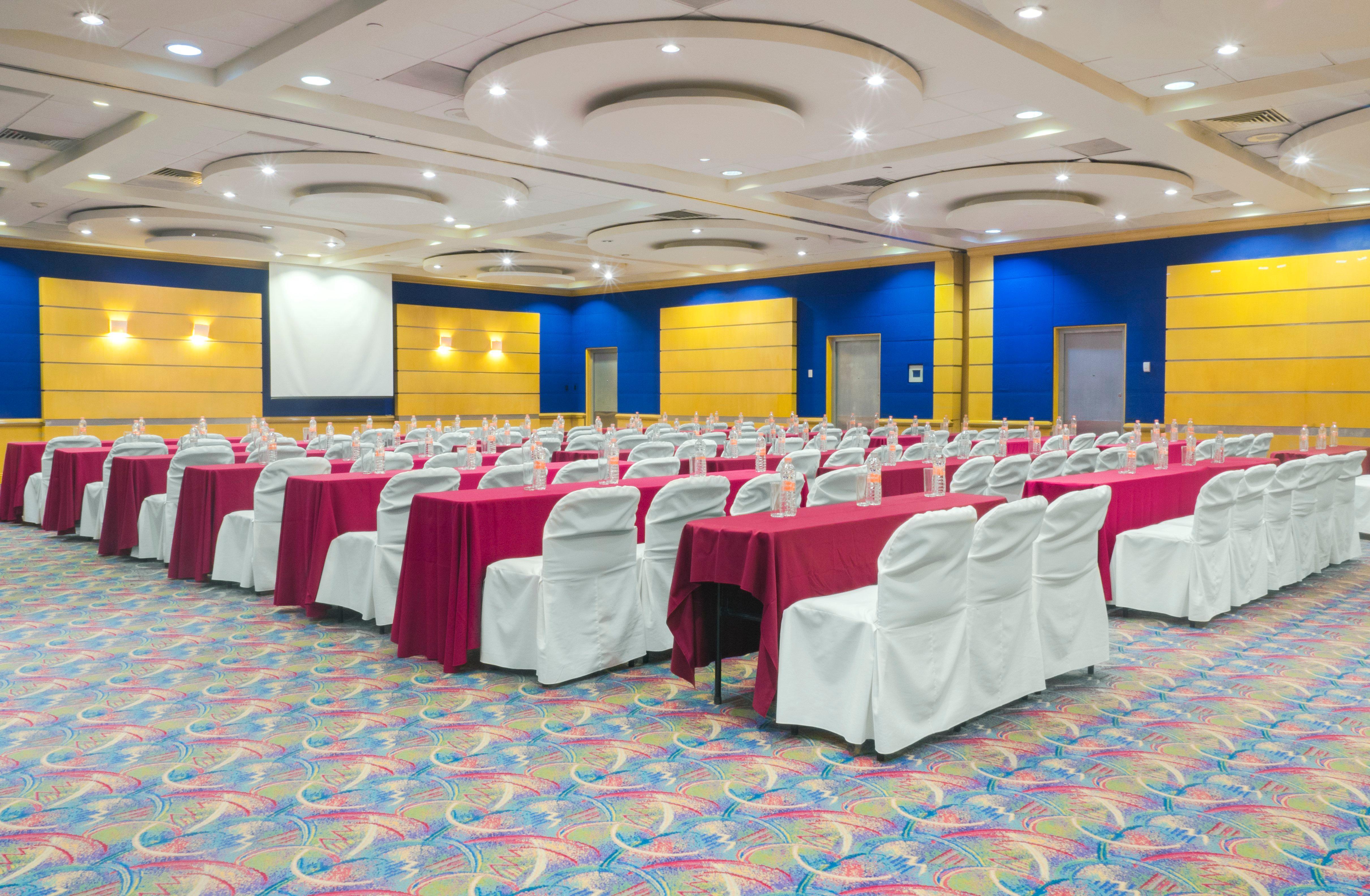 Holiday Inn Monterrey-Parque Fundidora By Ihg Экстерьер фото Convention Center