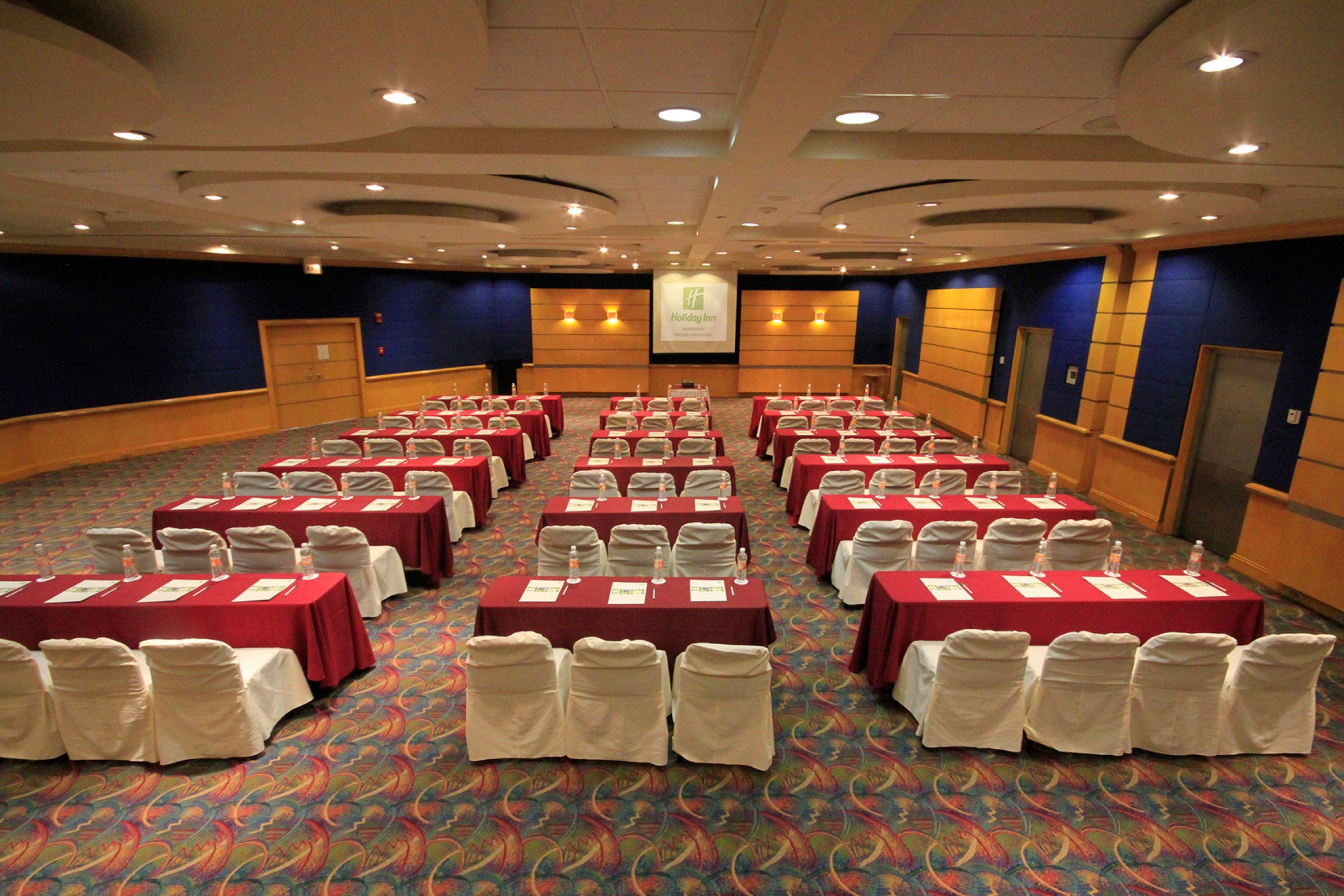 Holiday Inn Monterrey-Parque Fundidora By Ihg Экстерьер фото A typical conference room