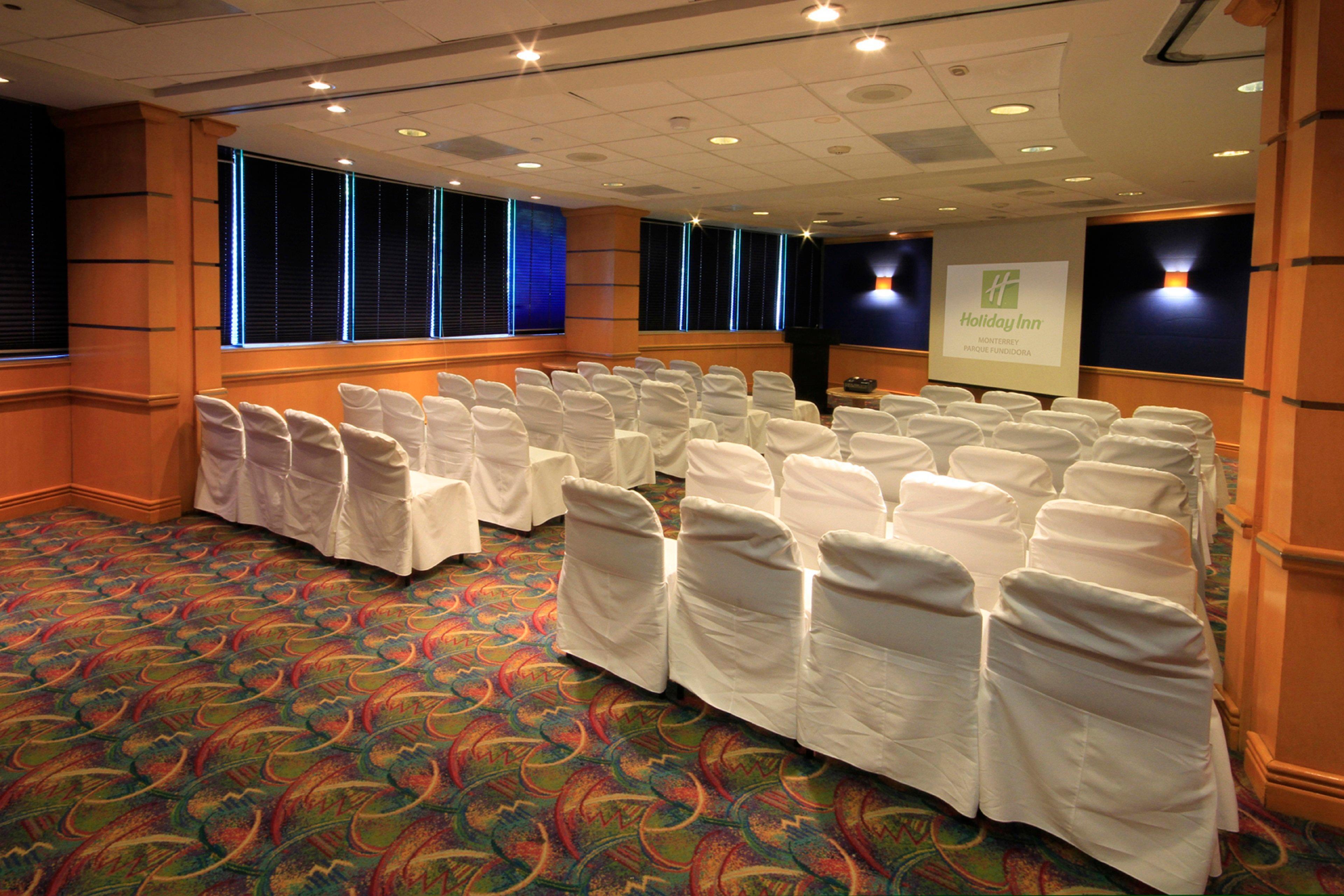 Holiday Inn Monterrey-Parque Fundidora By Ihg Экстерьер фото A typical meeting room