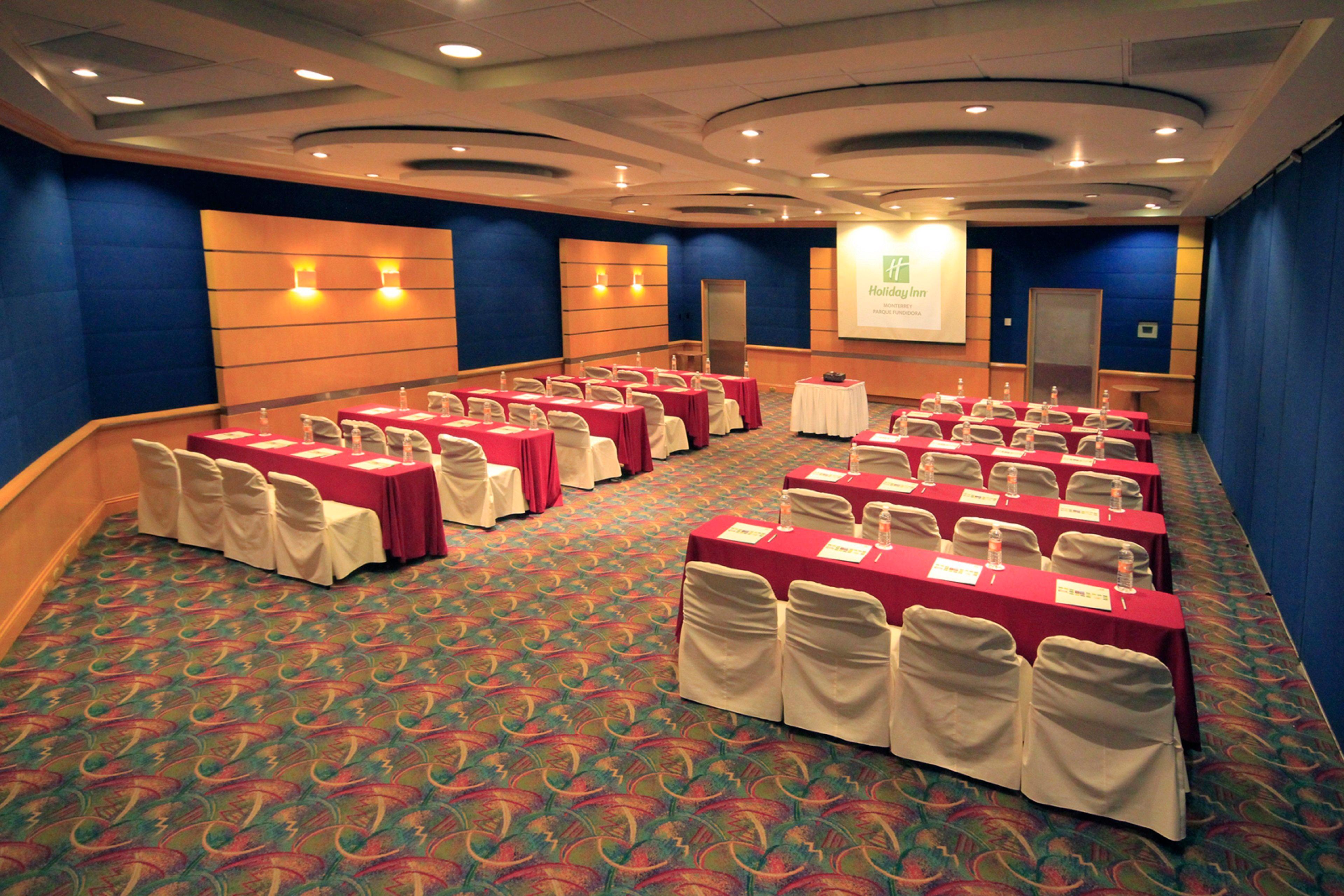 Holiday Inn Monterrey-Parque Fundidora By Ihg Экстерьер фото A typical meeting room