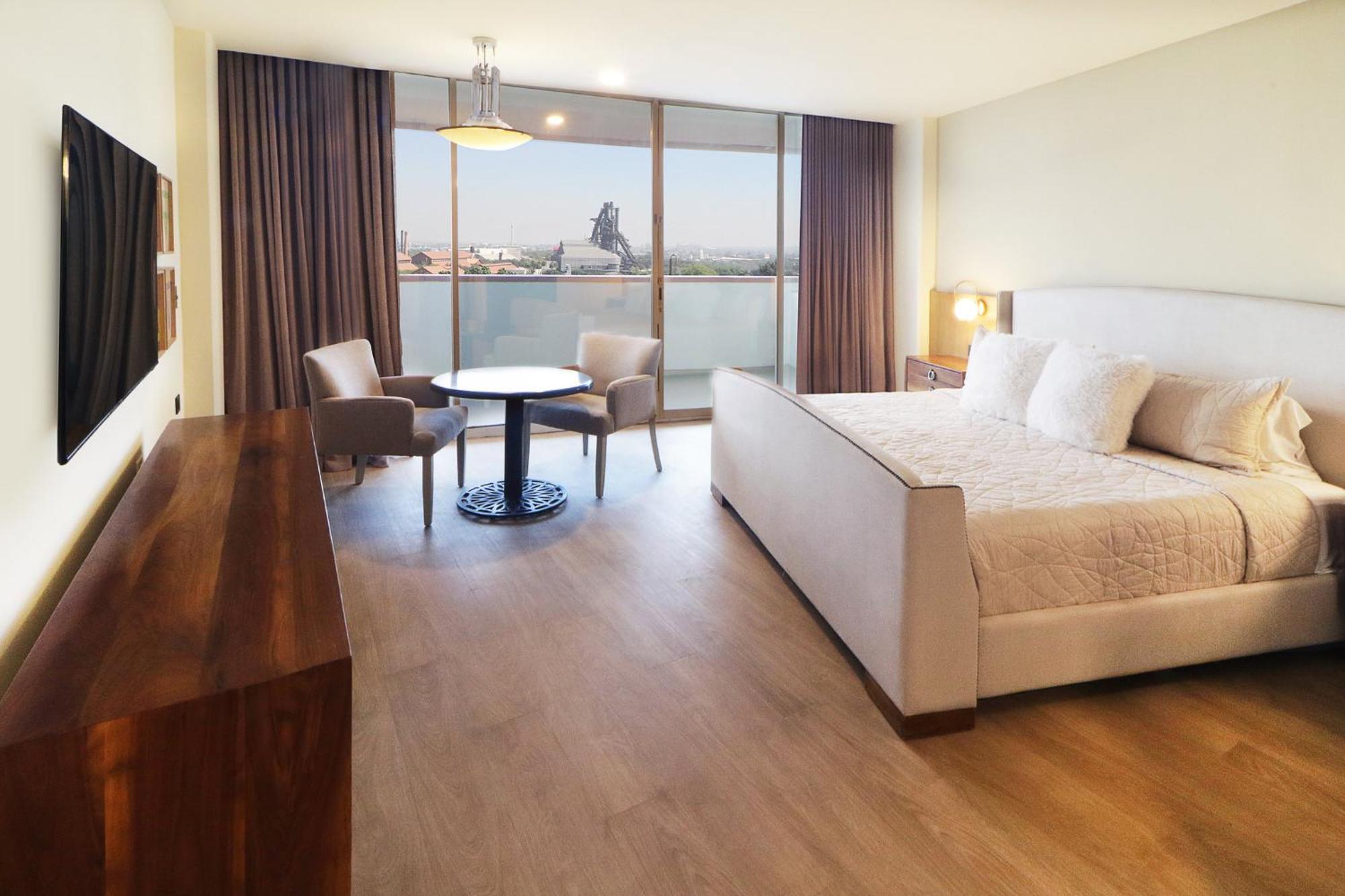Holiday Inn Monterrey-Parque Fundidora By Ihg Экстерьер фото A room at the hotel